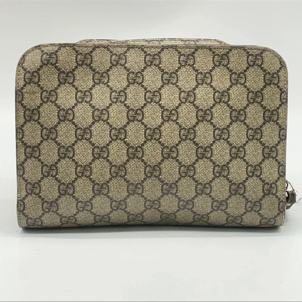 Authentic Gucci GG Vintage Suprime Brown ClutchBag